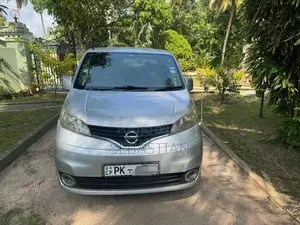Nissan NV200 2018 Van (Used)