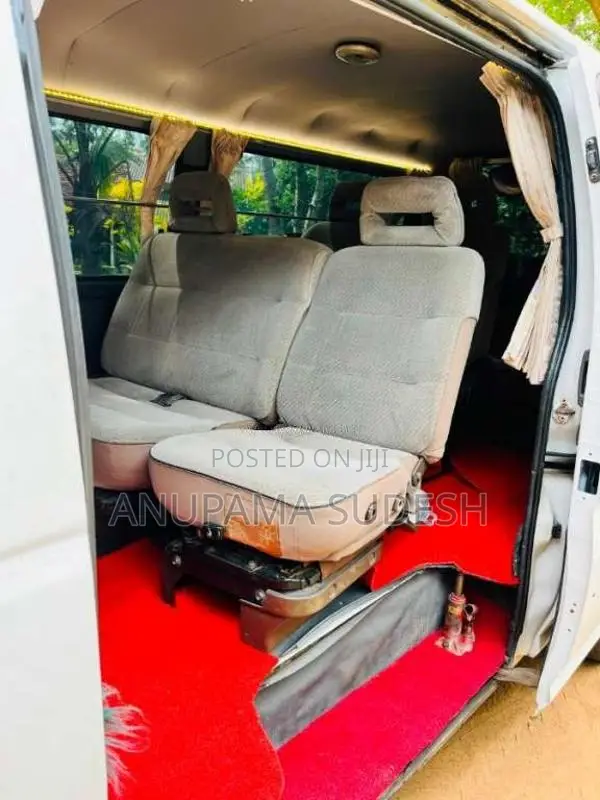 Nissan Caravan 1996 Van (Used)