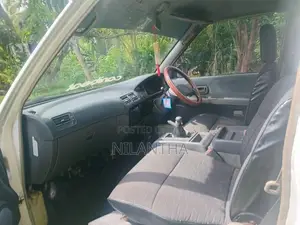 Toyota Lotto CR27 1995 Van (Used)