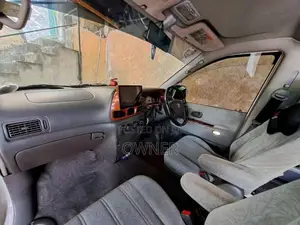 Toyota TownAce Noah KR42 2012 Van (Used)