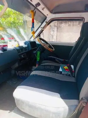 Mazda Bongo 1987 Van (Used)