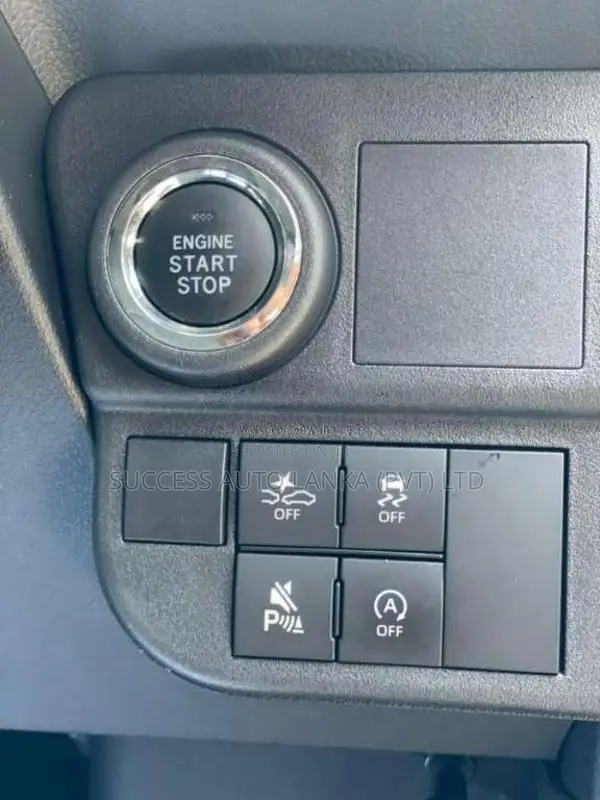 Daihatsu Hijet 2024 Van Unregistered (Recondition)