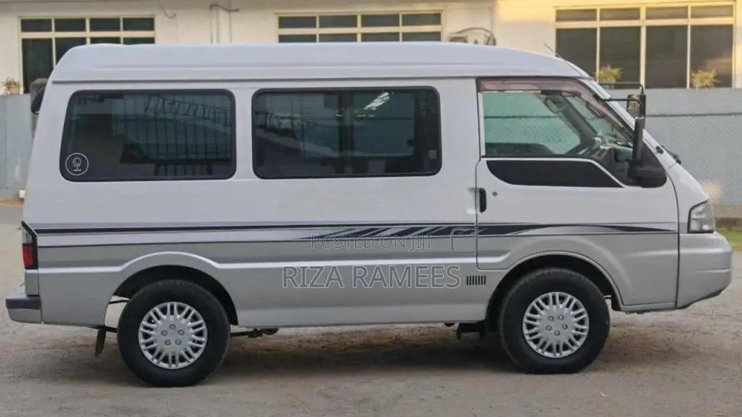 Mazda Vanette 2002 Van (Used)