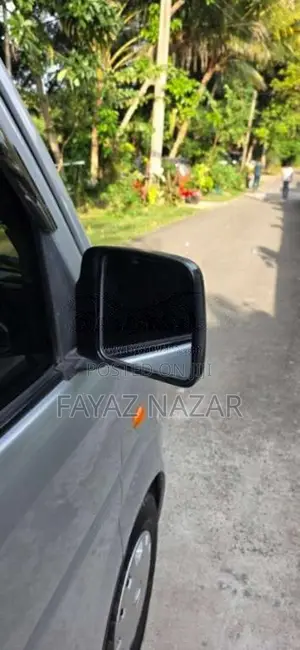 Nissan NV100 2015 Van (Used)