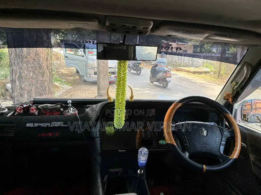 Toyota Lh113 1994 Van (Used)