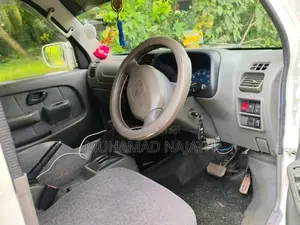 Suzuki Every Wagon 2006 Van (Used)