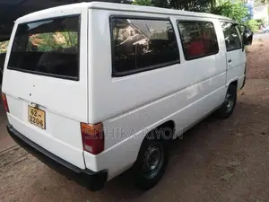 Mitsubishi L300 1981 Van (Used)