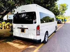 Toyota KDH 223 High Roof 2016 Van (Used)
