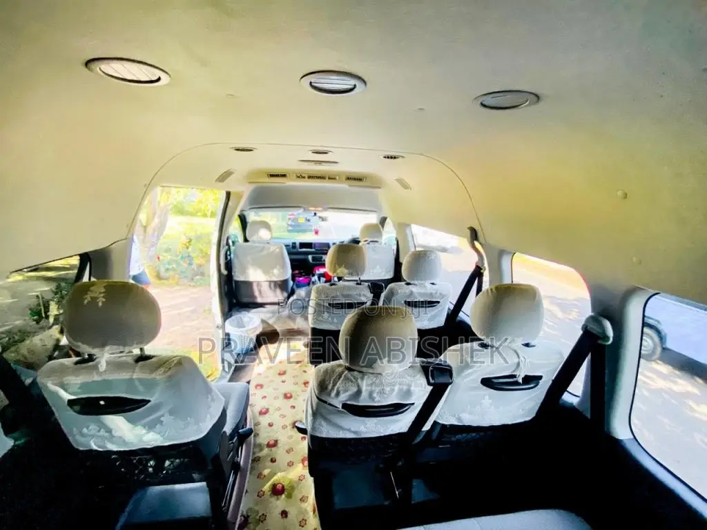 Toyota KDH 223 High Roof 2016 Van (Used)