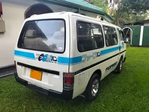Isuzu Fargo 1994 Van (Used)