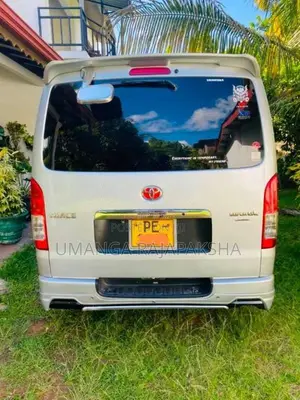 Toyota KDH 201 GL 2007 Van (Used)