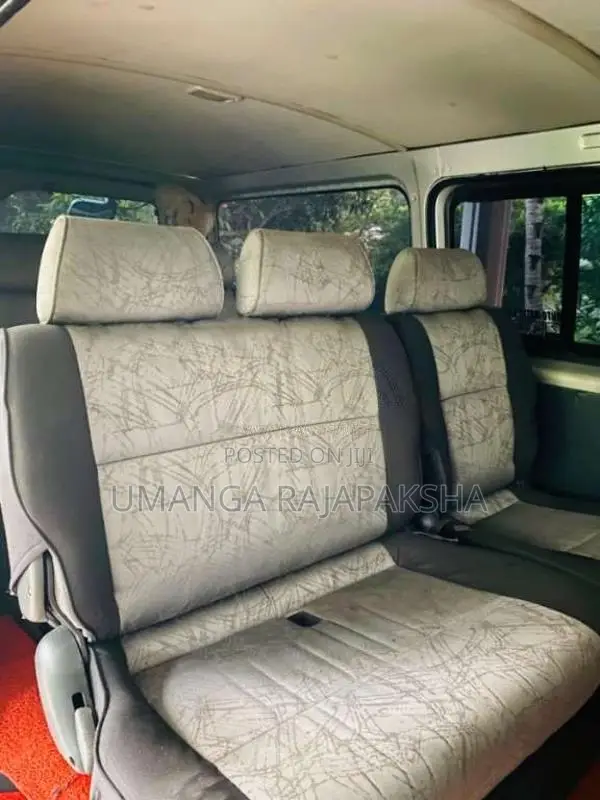 Toyota KDH 201 GL 2007 Van (Used)