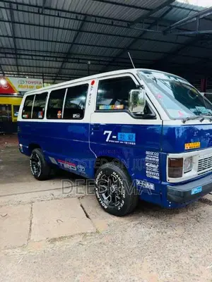 Toyota HIACE 1989 Van (Used)