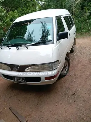 Toyota Lotto CR36 1994 Van (Used)