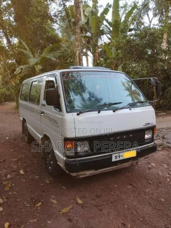 Toyota HIACE 1986 Van (Used)