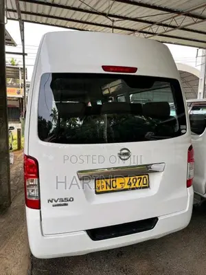 Nissan Caravan 2015 Van (Used)