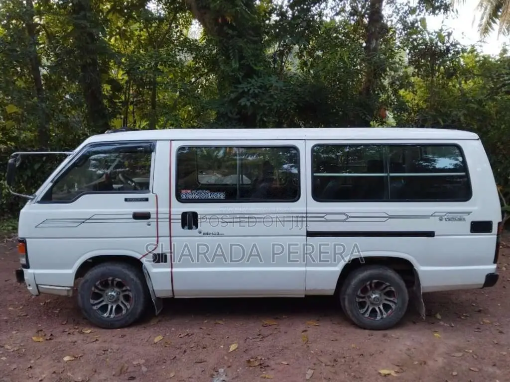 Toyota HIACE 1986 Van (Used)
