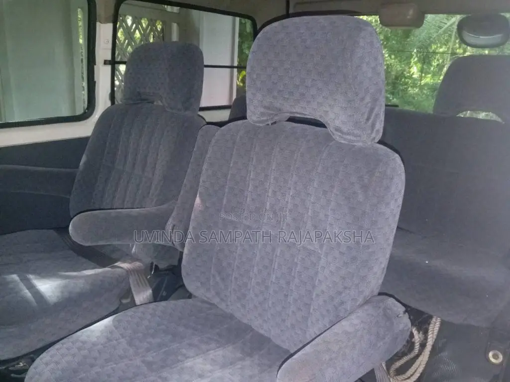 Toyota Lotto CR36 1994 Van (Used)