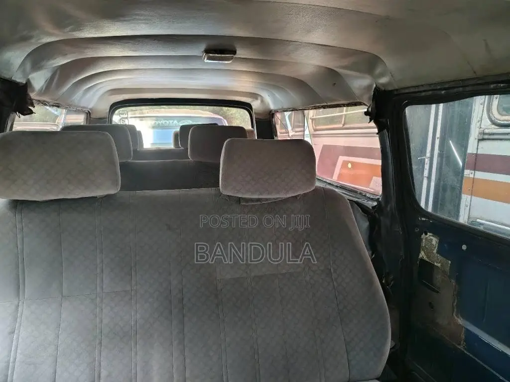 Toyota LH30 1980 Van (Used)