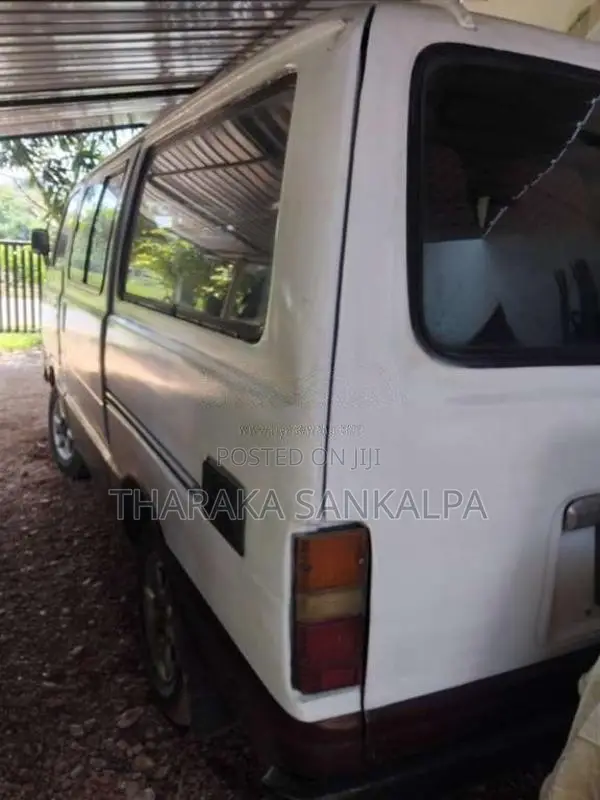 Toyota LH20 1981 Van (Used)