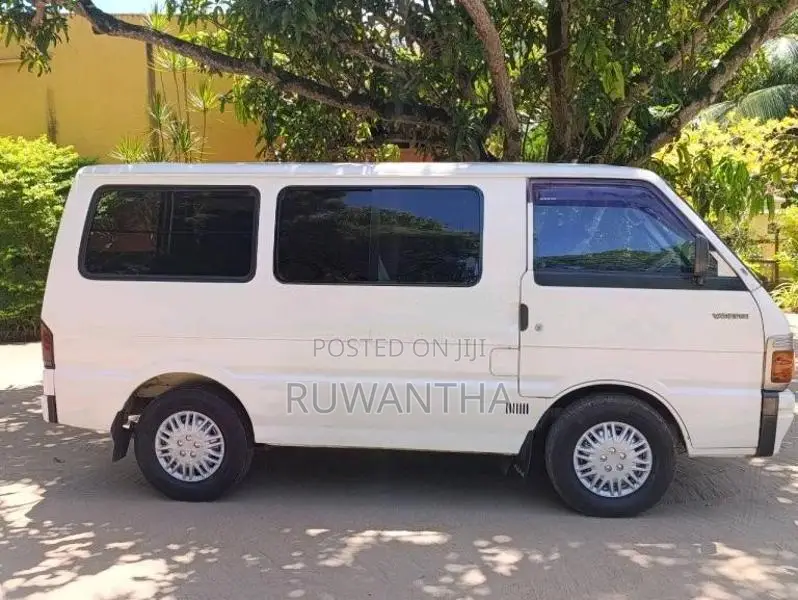 Nissan Vanette 1995 Van (Used)