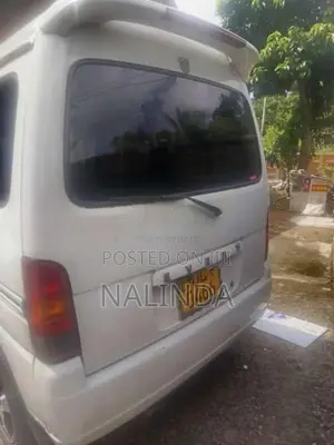 Suzuki Every 2004 Van (Used)