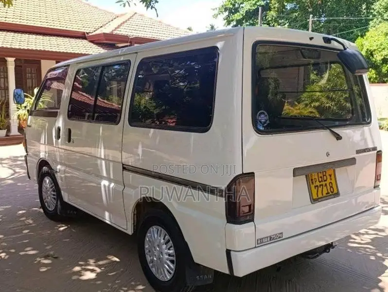 Nissan Vanette 1995 Van (Used)