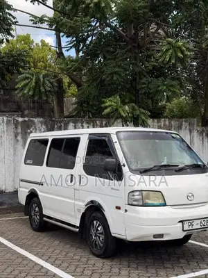 Mazda Bongo 2010 Van (Used)