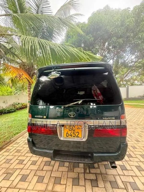 Toyota Dolphin 1995 Van (Used)