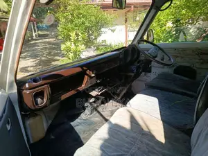Toyota LH30 1981 Van (Used)