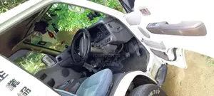 Nissan Caravan TD 27 Short 1993 Van (Used)