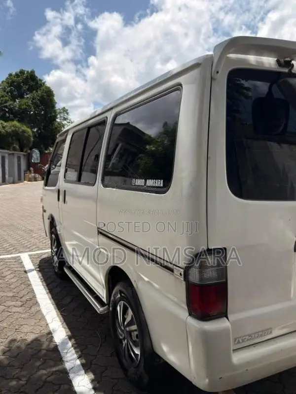 Mazda Bongo 2010 Van (Used)