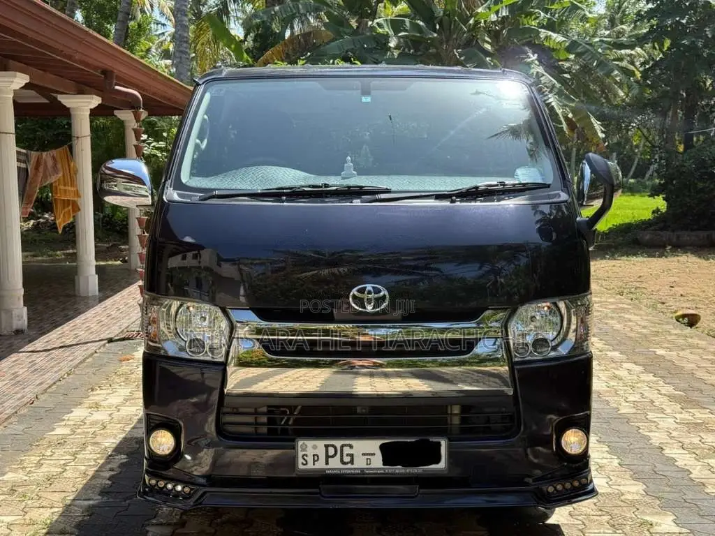 Toyota KDH Dark Prime 2015 Van (Used)