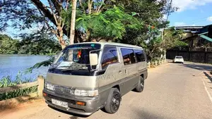 Nissan Caravan 1996 Van (Used)