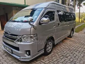 Toyota KDH 222 R 2007 Van (Used)