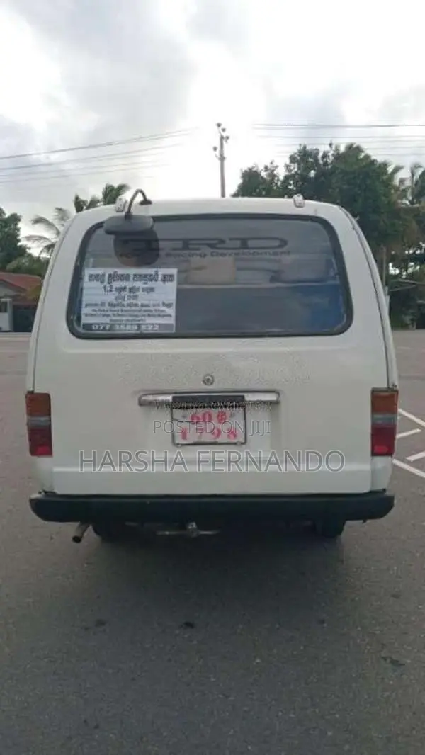 Toyota Lh30 1980 Van (Used)