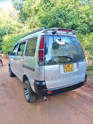 Toyota TownAce NOAH CR41 1998 Van (Used)