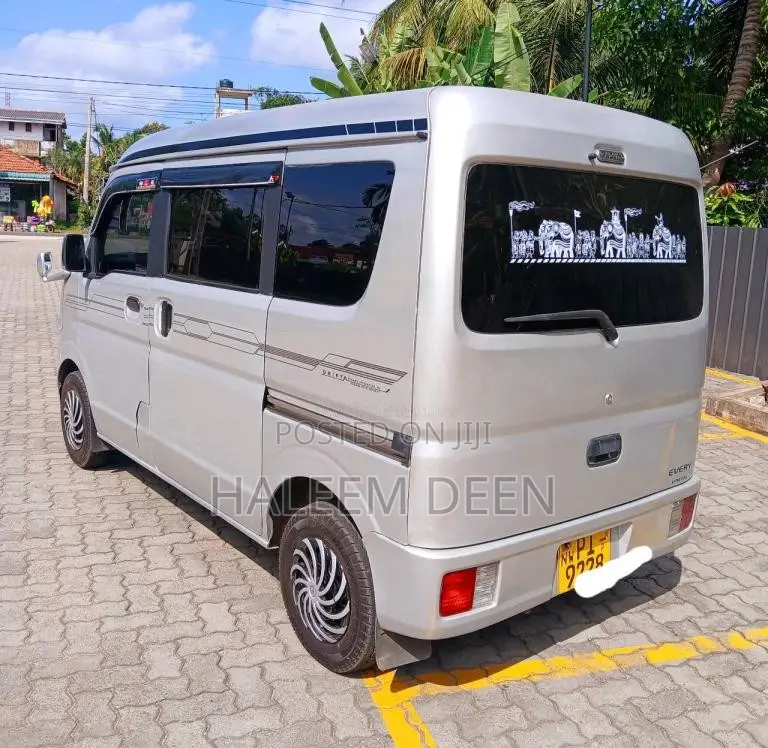 Suzuki Every DA17 2015 Van (Used)