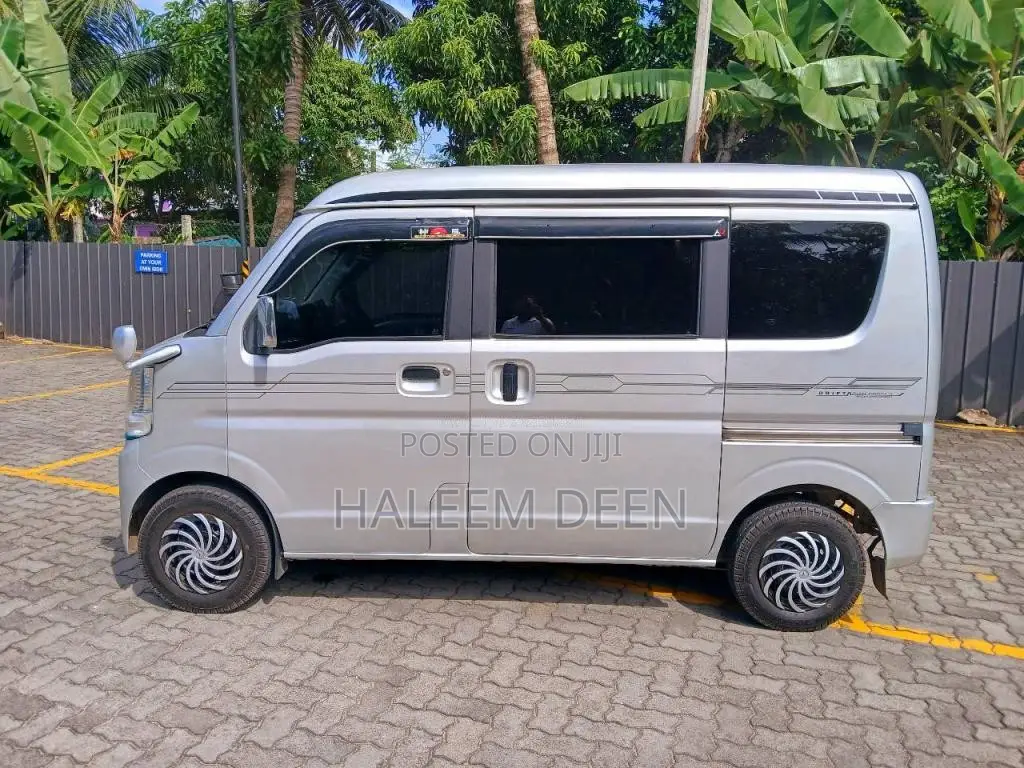 Suzuki Every DA17 2015 Van (Used)