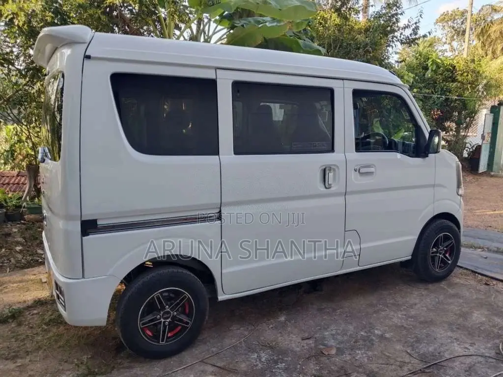Suzuki Every 2017 Van (Used)