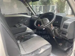 Nissan Vanette 2002 Van (Used)