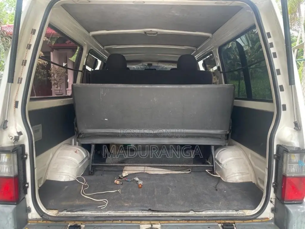 Nissan Vanette 2002 Van (Used)