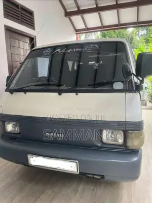Nissan Vanette 1995 Van (Used)
