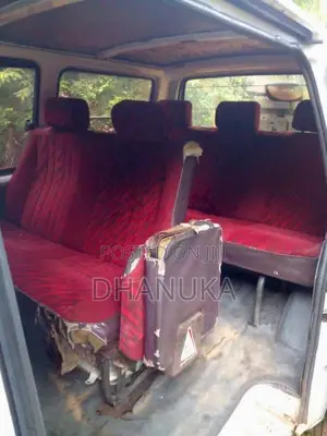 Nissan Vanette 1986 Van (Used)