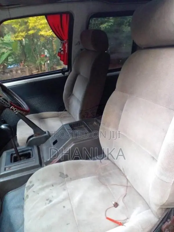 Nissan Vanette 1986 Van (Used)