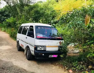 Nissan Vanette 1991 Van (Used)