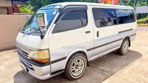 Toyota HIACE Super GL LH172 2001 Van (Used)