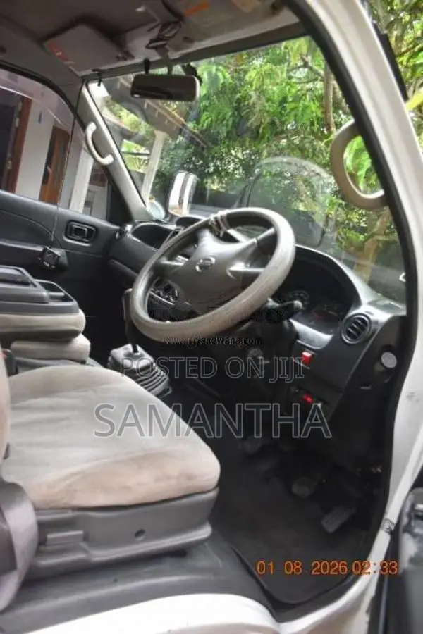 Nissan Caravan E25 2007 Van (Used)