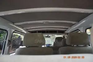 Nissan Caravan E25 2007 Van (Used)