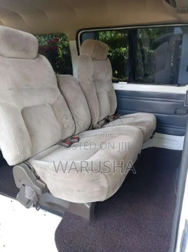 Nissan Caravan 1999 Van (Used)